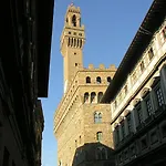 Cavalieri Palace Luxury Residences Florencia