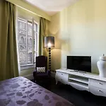 Cavalieri Palace Luxury Residences Florencia