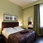 Apartahotel Cavalieri Palace Luxury Residences 3*