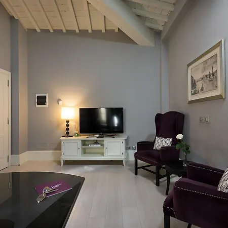 Cavalieri Palace Luxury Residences 3*