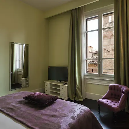 Cavalieri Palace Luxury Residences Florencia