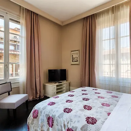 Cavalieri Palace Luxury Residences Firenze