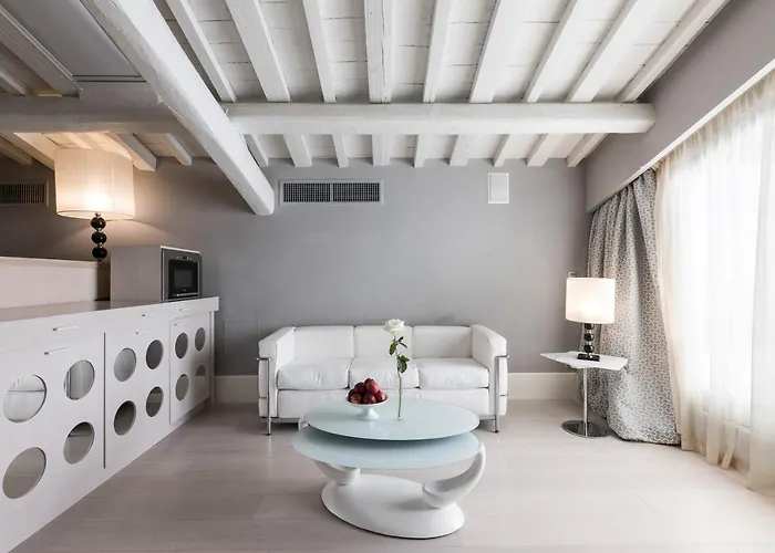 Cavalieri Palace Luxury Residences Aparthotel Florence