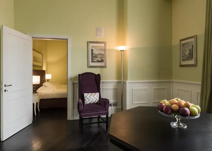 Aparthotel Cavalieri Palace Luxury Residences Florence