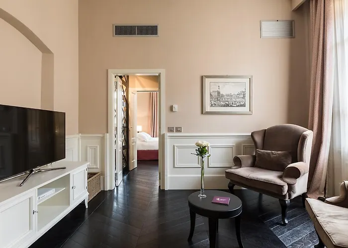 Aparthotel Cavalieri Palace Luxury Residences Florence